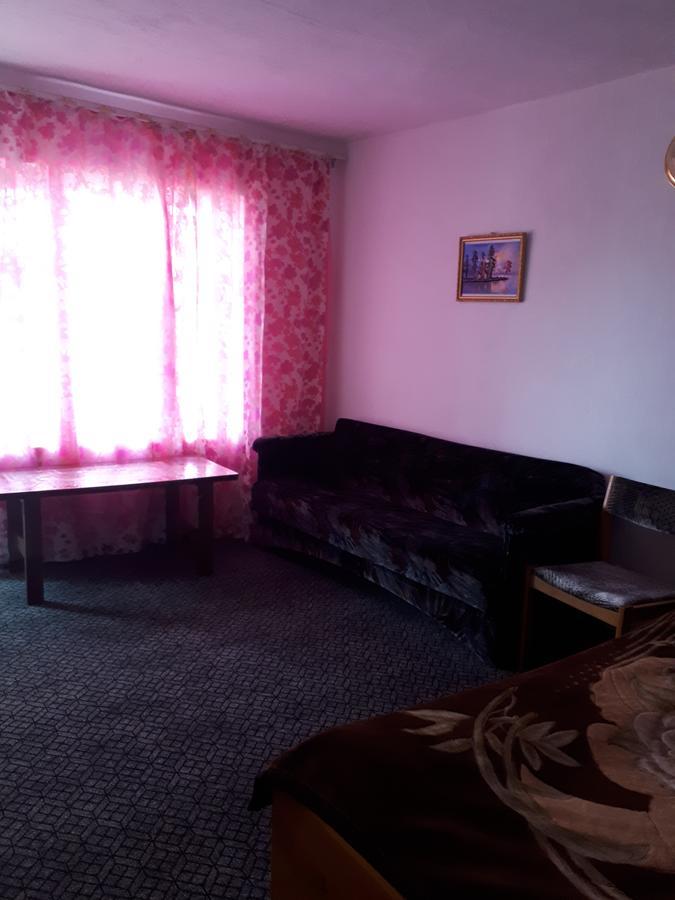 Prestige Guest House โชลปอน-อาตา ภายนอก รูปภาพ